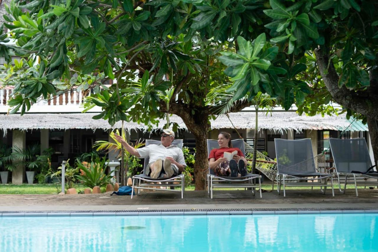Topaz Beach Hotel Νεγκόμπο Εξωτερικό φωτογραφία