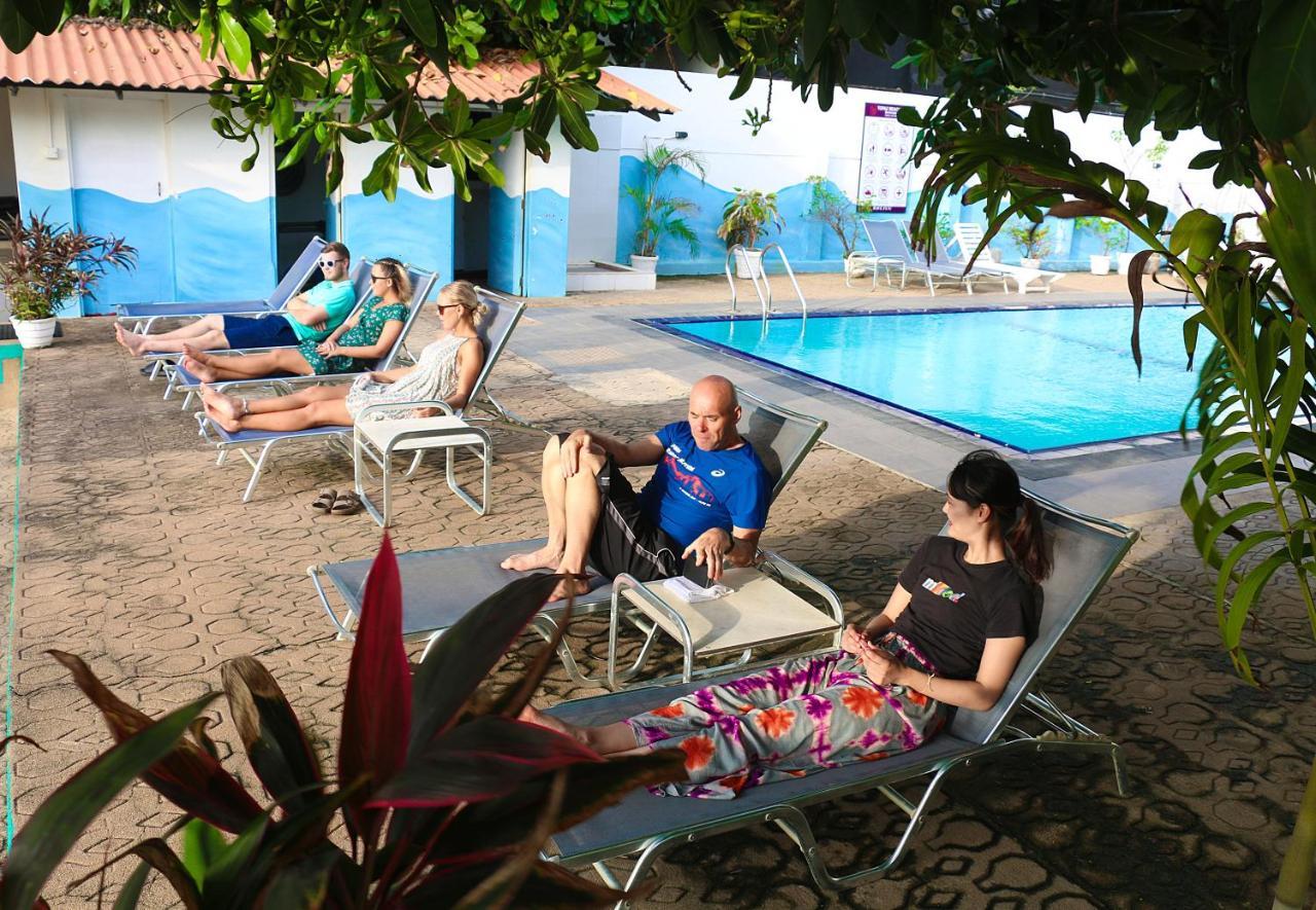 Topaz Beach Hotel Νεγκόμπο Εξωτερικό φωτογραφία